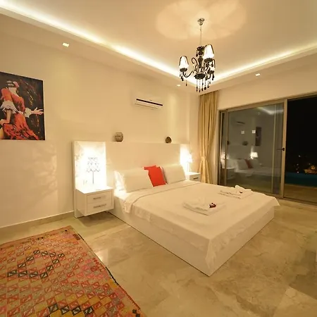 Islamlar House Kalkan